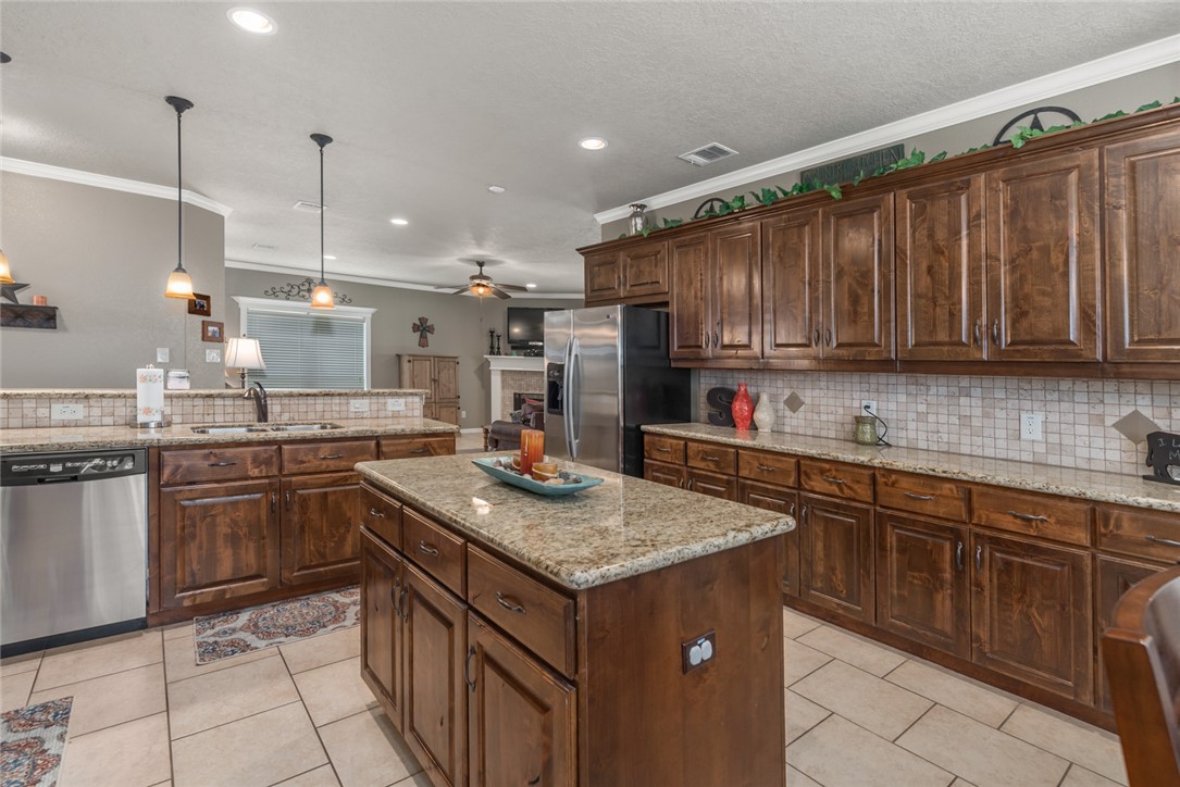 131 Roucourt Loop College Station, TX 77845 - Photo 12 of 21