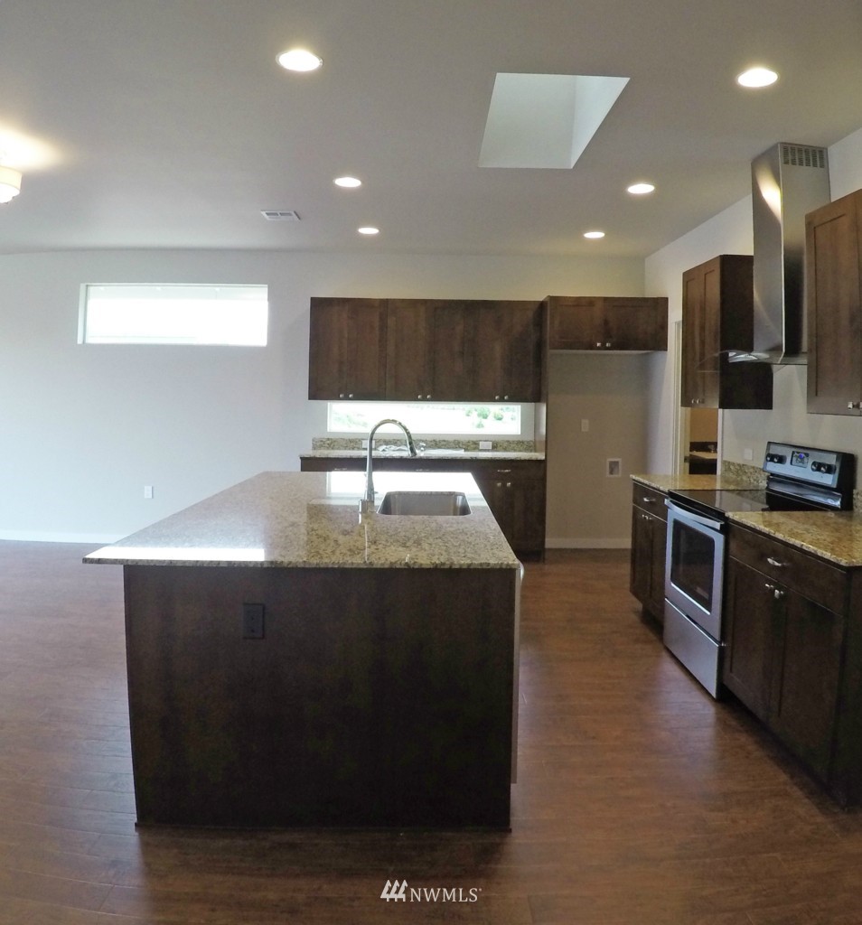 120 Pinehurst Loop Sequim, WA 98382 - Photo 8 of 25