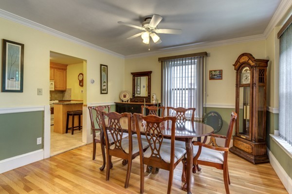 247 Playstead Road Medford, MA 02155 - Photo 10 of 29 Gallery Image 10