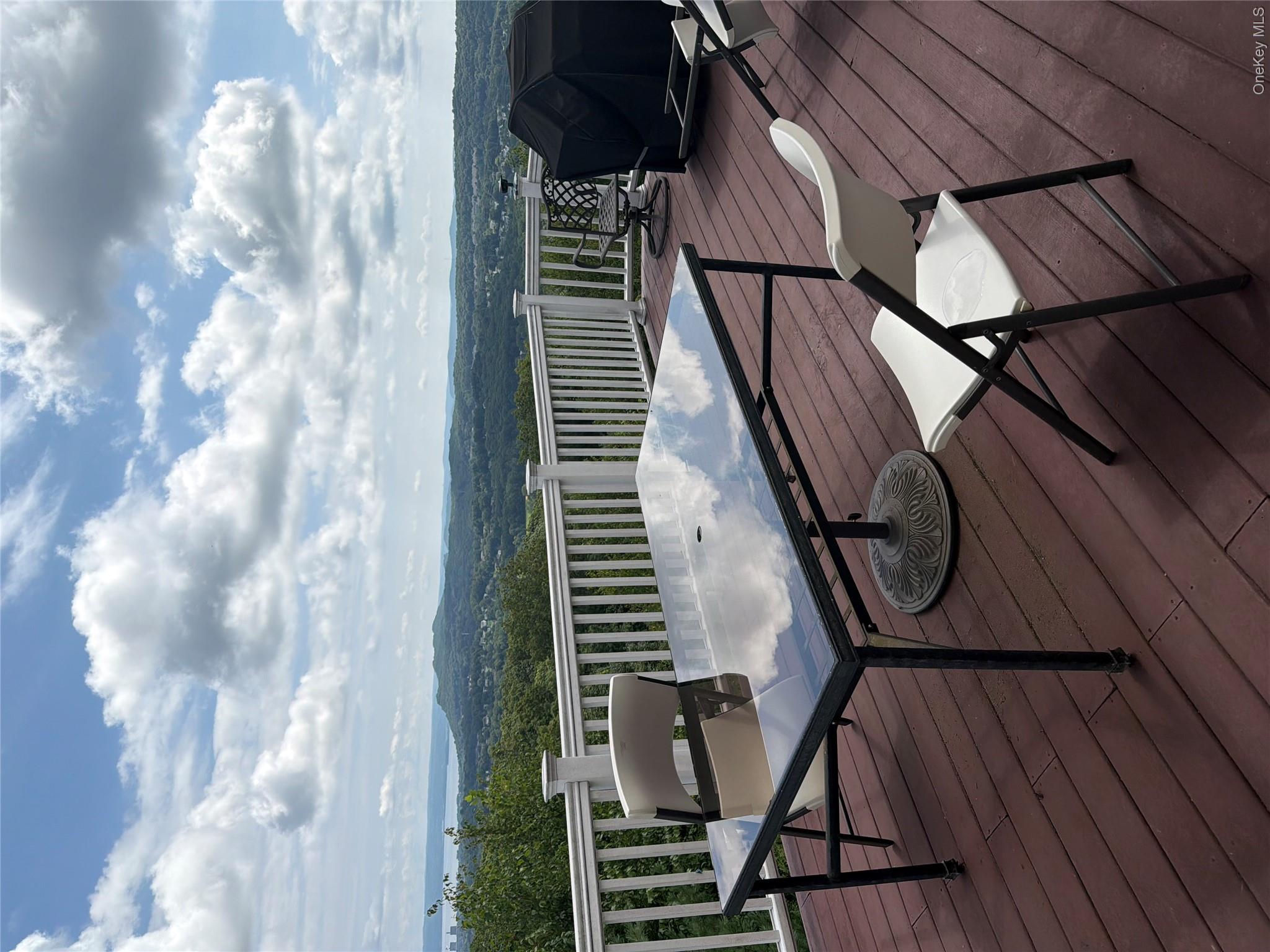 107 Overlook Road Pomona, NY 10970 - Photo 2 of 9 Gallery Image 2