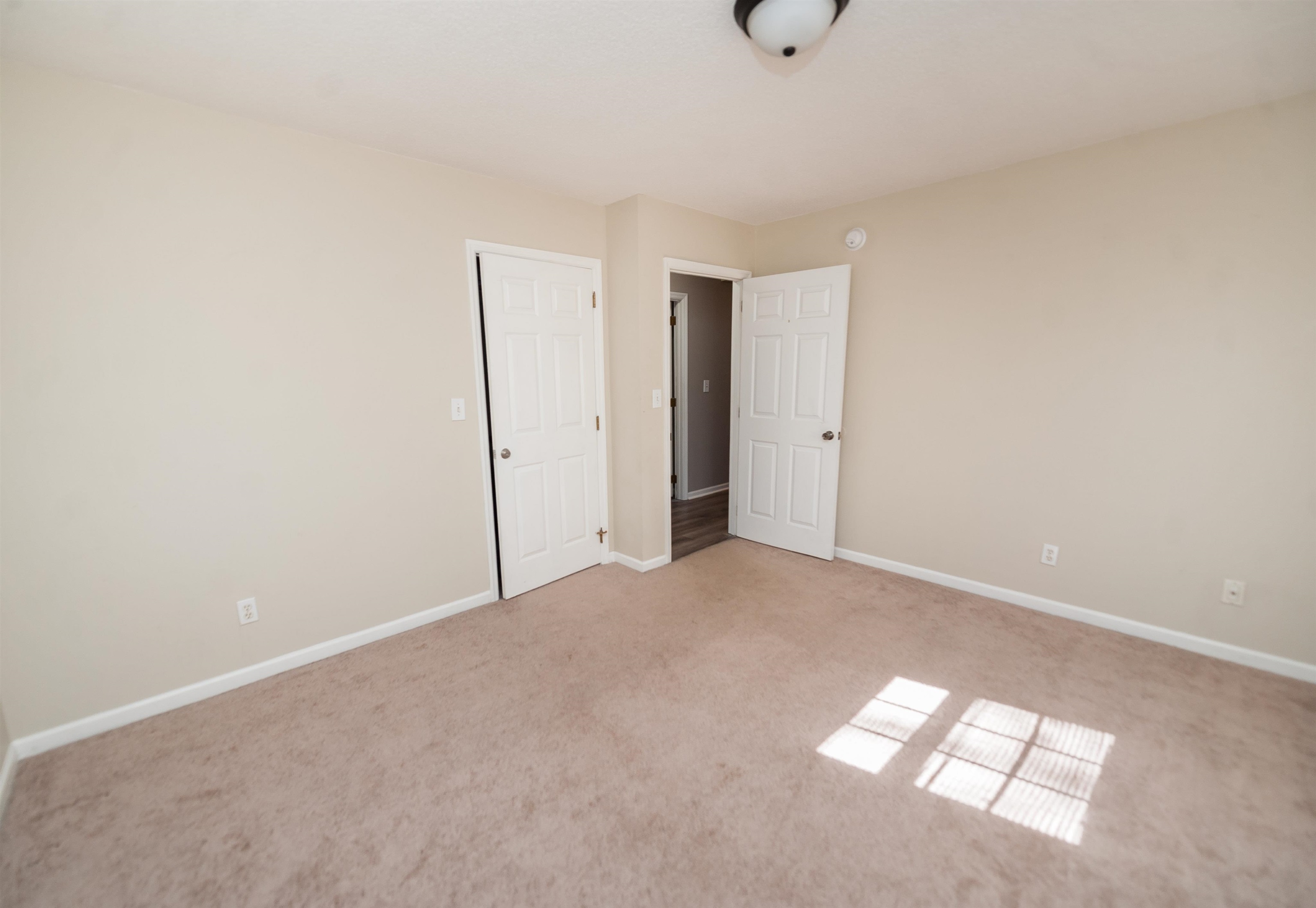 559 Burns Road Spartanburg, SC 29307 - Photo 9 of 29