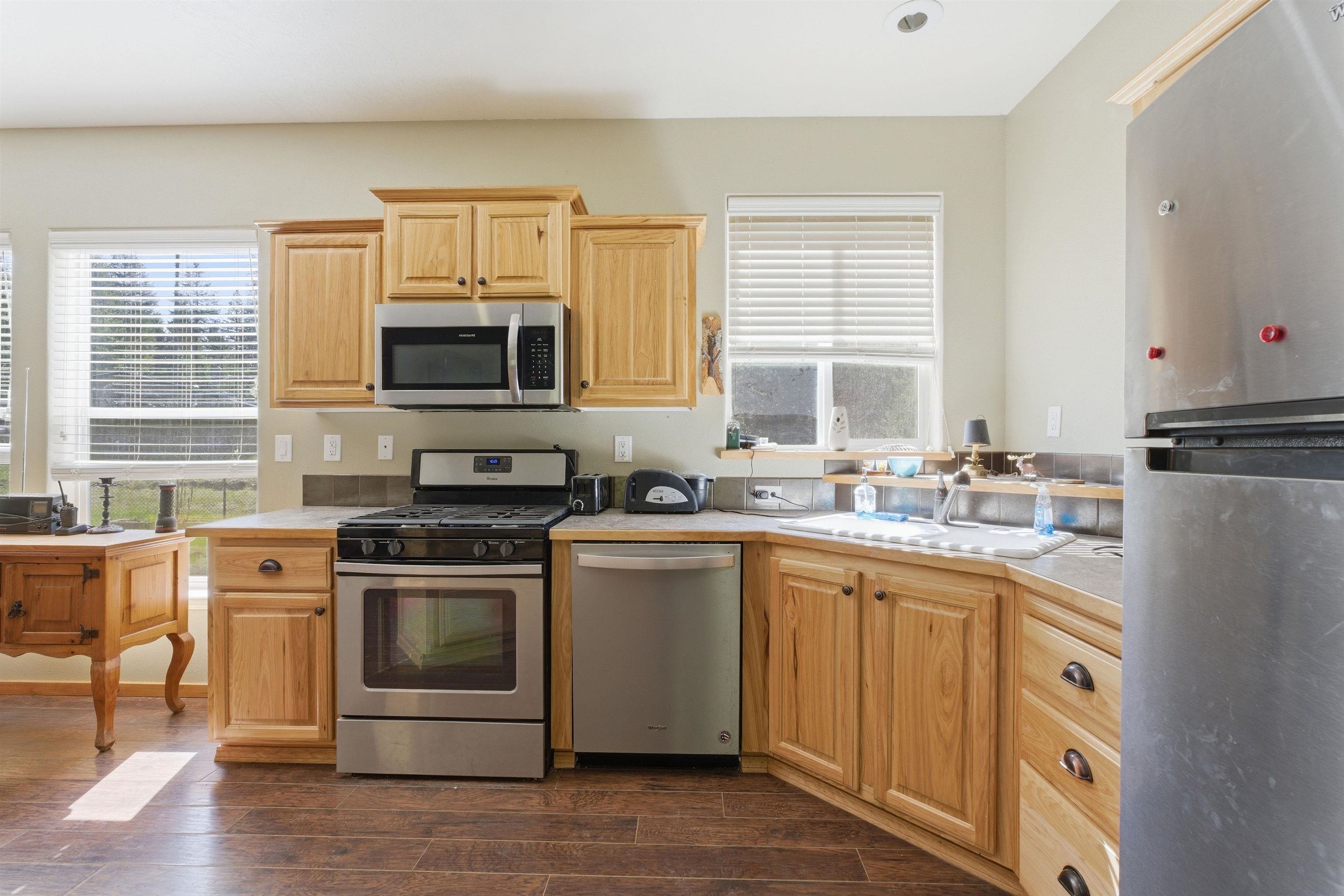 4849 Getna Way Springdale, WA 99173 - Photo 17 of 44