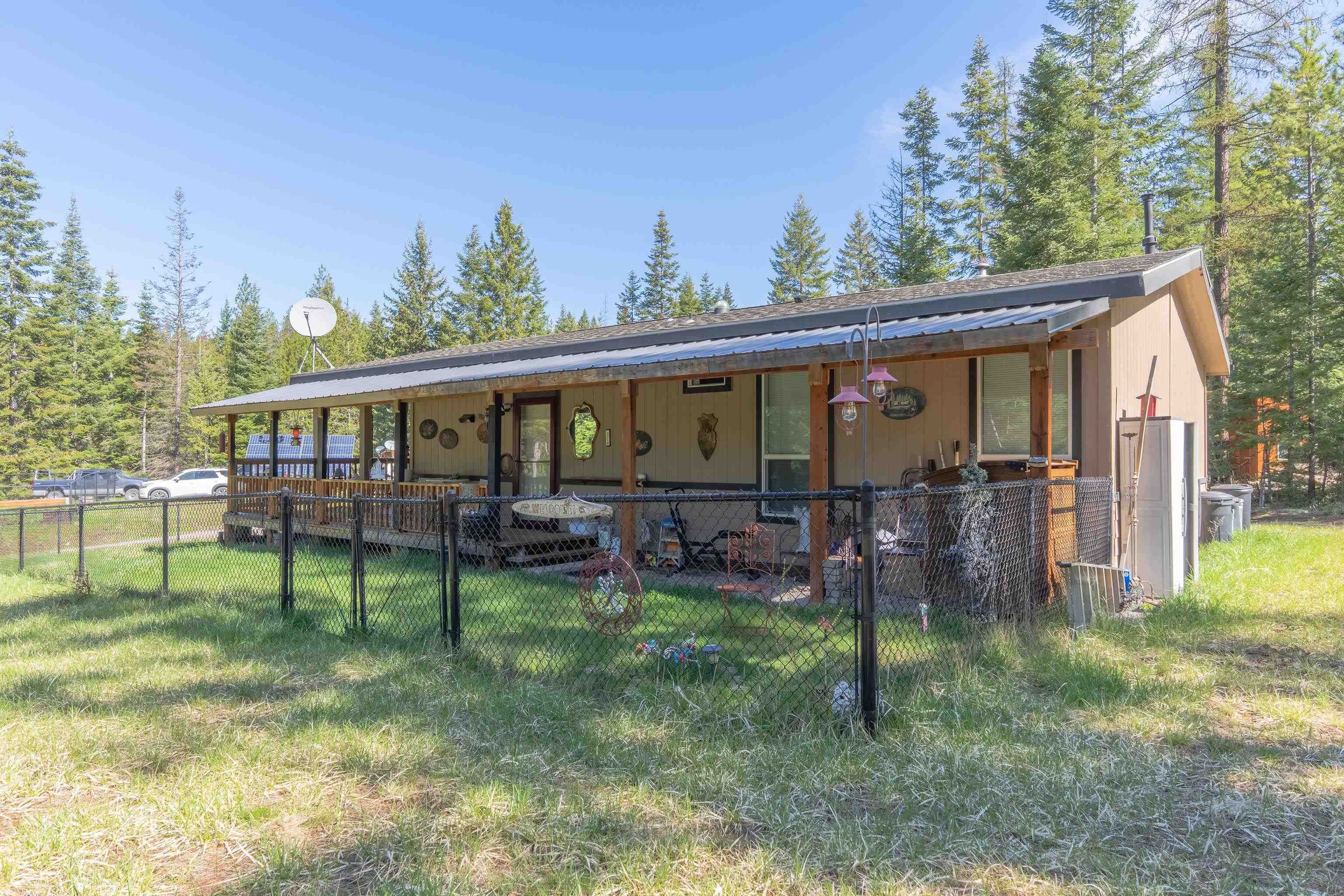 4849 Getna Way Springdale, WA 99173 - Photo 3 of 44