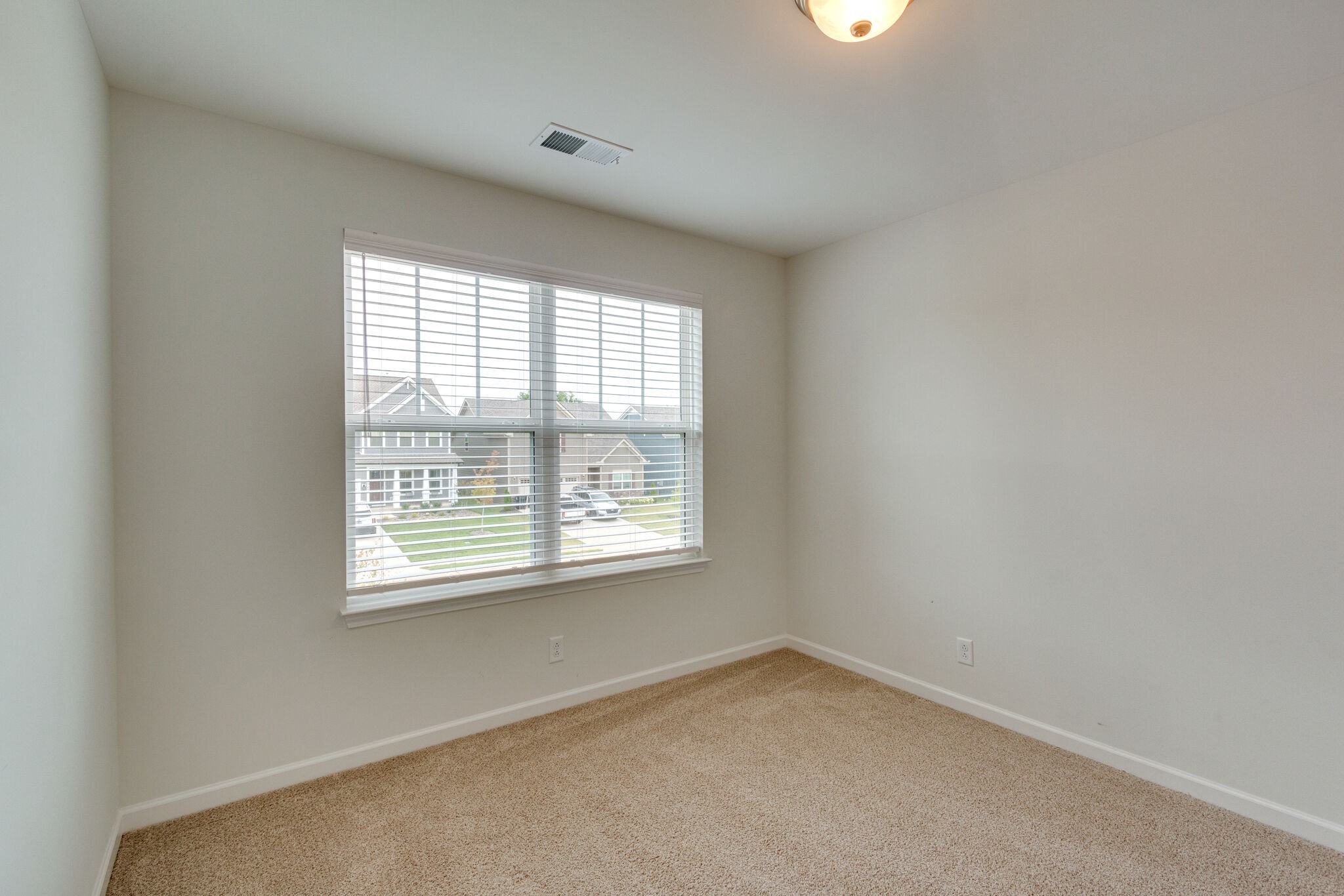 5020 Bridgemore Boulevard Murfreesboro, TN 37129 - Photo 14 of 25