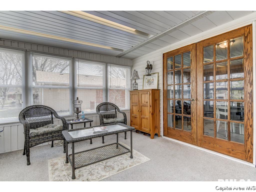 2025 Stockton Drive Springfield, IL 62703 - Photo 13 of 33