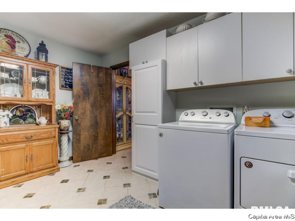 2025 Stockton Drive Springfield, IL 62703 - Photo 28 of 33