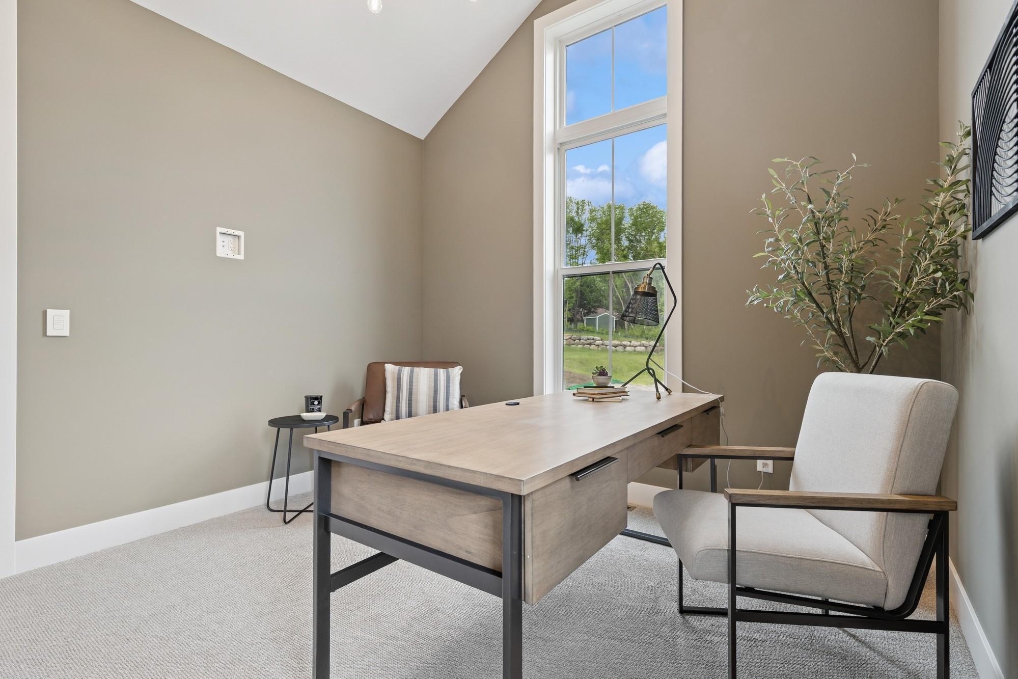 2850 Victoria Street North Roseville, MN 55113 - Photo 31 of 49