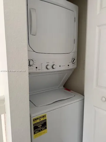 a close up view of washer and dryer