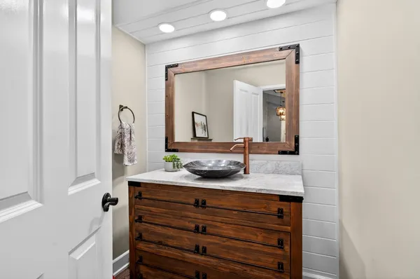 $599,000 | 80 River Knoll Place, Carmichael, CA 95608