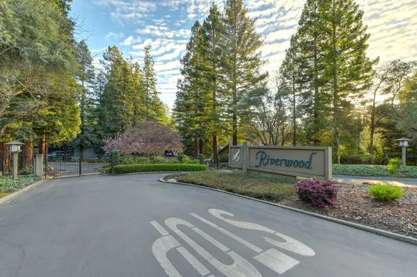 $599,000 | 80 River Knoll Place, Carmichael, CA 95608