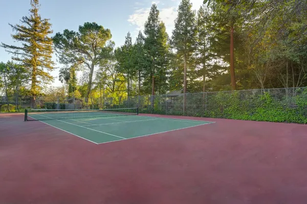 $599,000 | 80 River Knoll Place, Carmichael, CA 95608