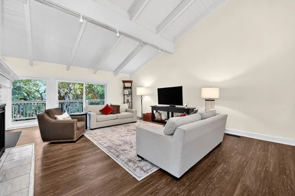 $599,000 | 80 River Knoll Place, Carmichael, CA 95608