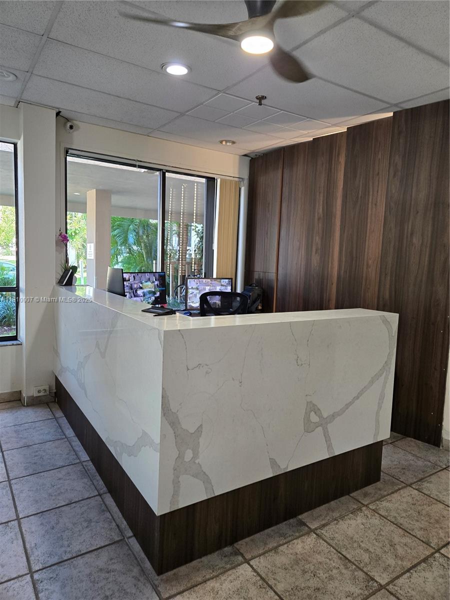 900 Northeast 195th Street, Unit 709 Miami, FL 33179 - Photo 14 of 24 Chantilly Condo