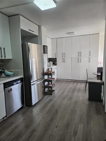 $279,000 | 900 Northeast 195th Street, Unit 709, Miami, FL 33179