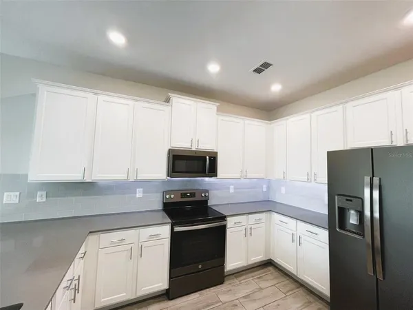 $2,250 | 236 Muscogee Lane, Orlando, FL 32825