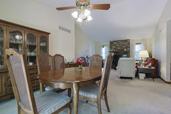 $359,900 | 20615 Alpine Drive, Lawrenceburg, IN 47025