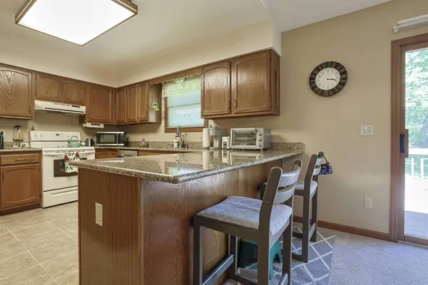 $359,900 | 20615 Alpine Drive, Lawrenceburg, IN 47025
