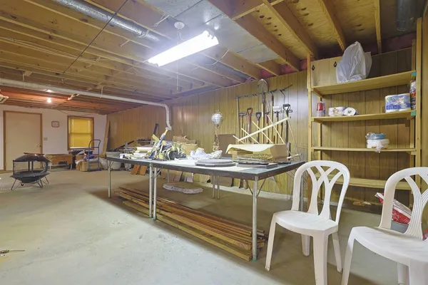 $359,900 | 20615 Alpine Drive, Lawrenceburg, IN 47025