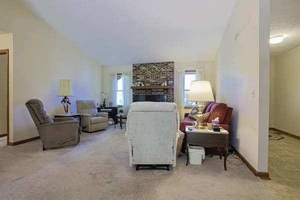 $359,900 | 20615 Alpine Drive, Lawrenceburg, IN 47025