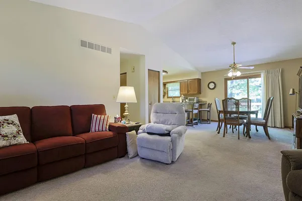 $359,900 | 20615 Alpine Drive, Lawrenceburg, IN 47025