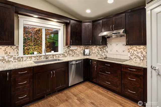 $1,050,000 | 23723 137th Drive Southeast, Snohomish, WA 98296