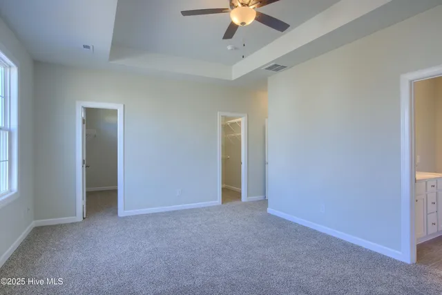 $327,500 | 304 Broadleaf Drive, Jacksonville, NC 28546