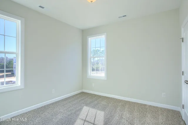 $327,500 | 304 Broadleaf Drive, Jacksonville, NC 28546