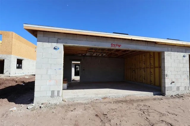 $374,990 | 1386 Mount Royal Drive, St. Cloud, FL 34771