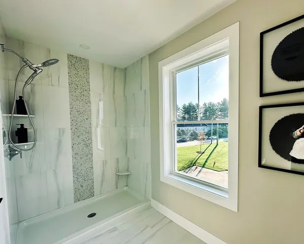 $699,900 | 8 Elise Avenue, Unit LOT 4, Londonderry, NH 03053