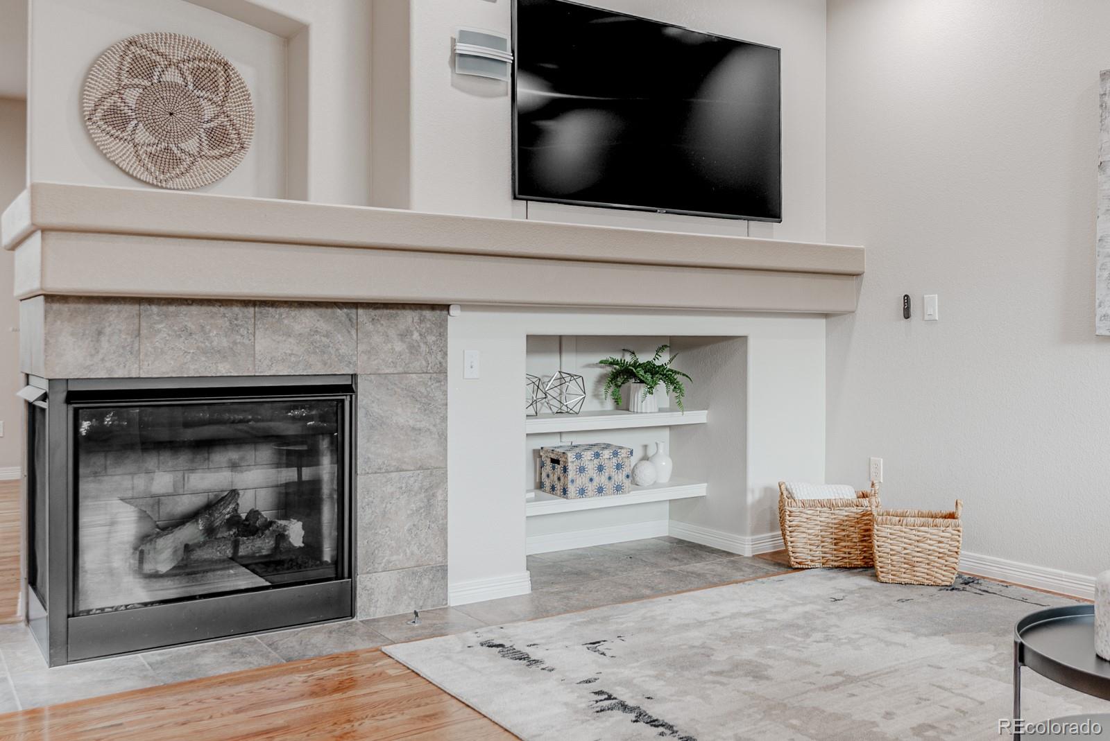 8553 Ellis Street Arvada, CO 80005 - Photo 4 of 47