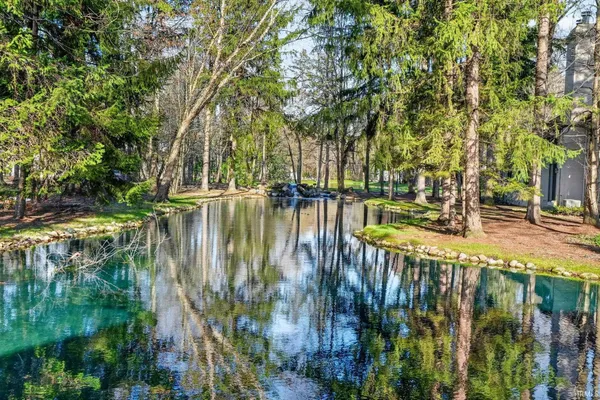 $297,500 | 1446 Bridge Water Way, Mishawaka, IN 46545