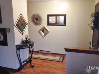 7822 Seiler Road New Haven, IN 46774 - Photo 9 of 28 Gallery Image 9