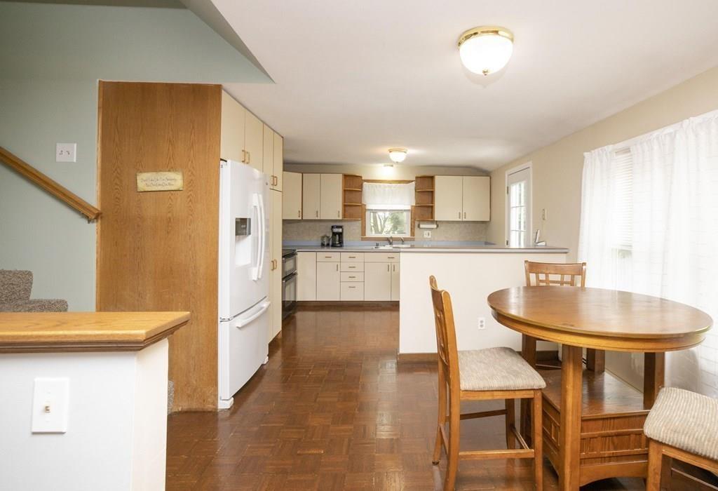 67 Overlook Road Weymouth, MA 02189 - Photo 6 of 30 Gallery Image 6