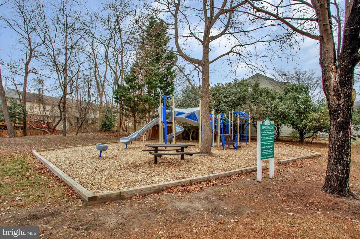 2144 Commissary Circle Odenton, MD 21113 - Photo 35 of 35 a view of outdoor space with garden