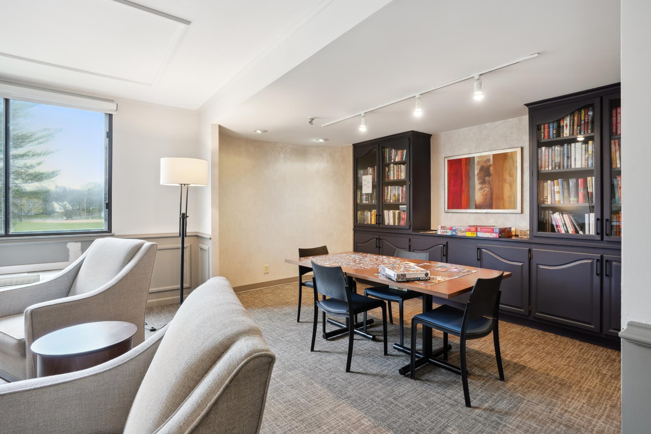 1181 Edgcumbe Road, Unit 814 St. Paul, MN 55105 - Photo 23 of 40