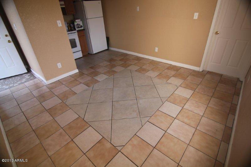 312 East Hatcher Road Phoenix, AZ 85020 - Photo 5 of 12 IMG_0453