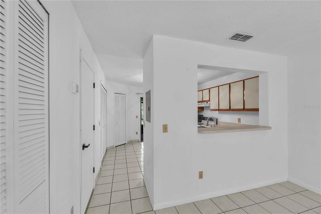 5100 Burchette Road, Unit 1004 Tampa, FL 33647 - Photo 9 of 29