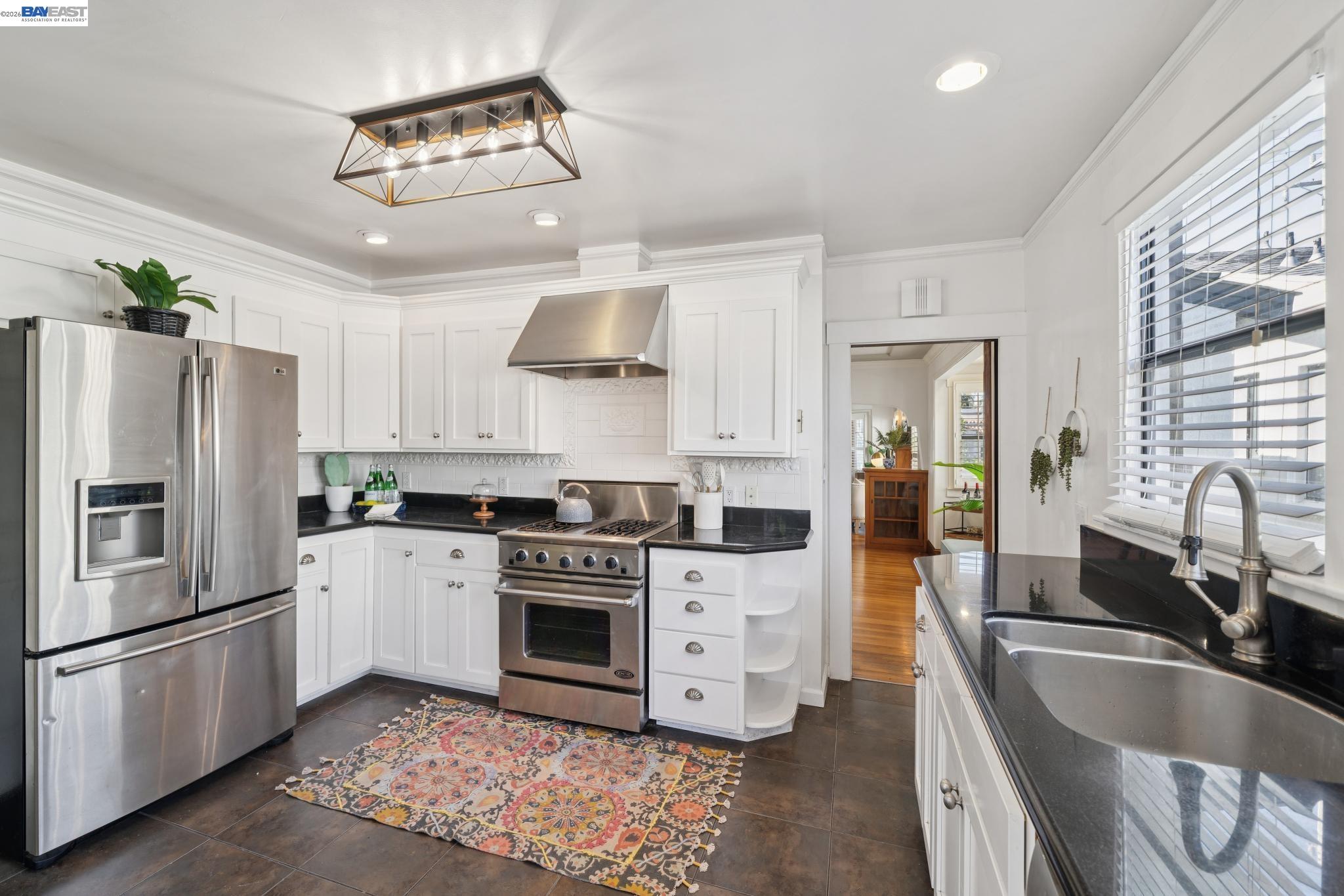 1718 High Street Alameda, CA 94501 - Photo 12 of 32