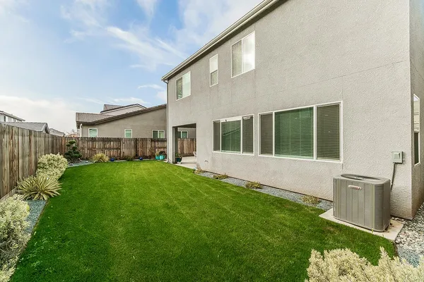 $559,000 | 4148 Beverly Avenue, Clovis, CA 93619