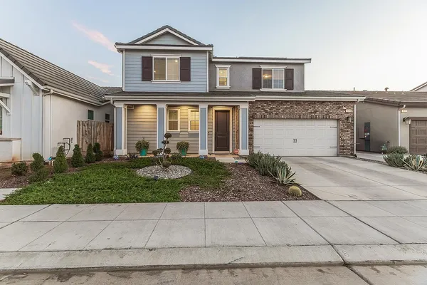 $559,000 | 4148 Beverly Avenue, Clovis, CA 93619