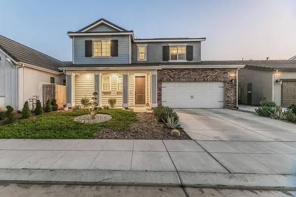 $559,000 | 4148 Beverly Avenue, Clovis, CA 93619