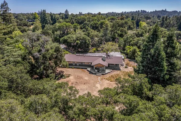 $5,495,000 | 147 Mapache Drive, Portola Valley, CA 94028