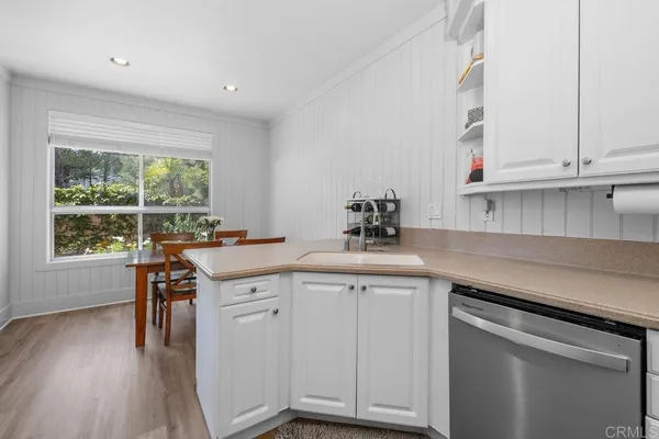 $1,295,000 | 13570 Jadestone Way, San Diego, CA 92130