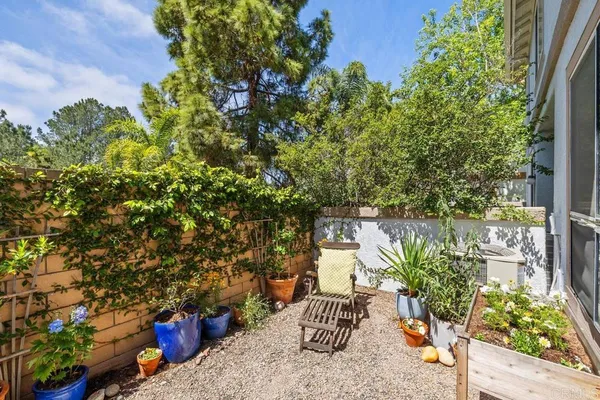 $1,295,000 | 13570 Jadestone Way, San Diego, CA 92130