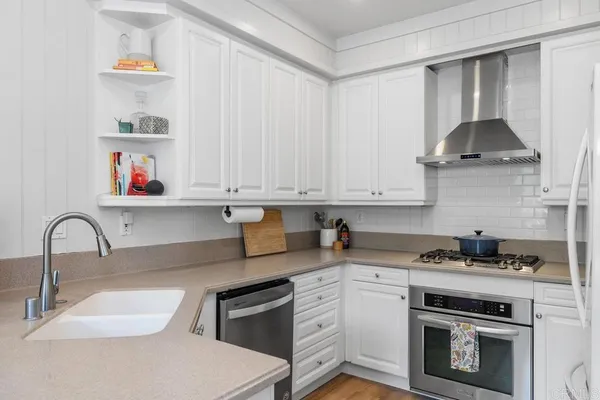 $1,295,000 | 13570 Jadestone Way, San Diego, CA 92130