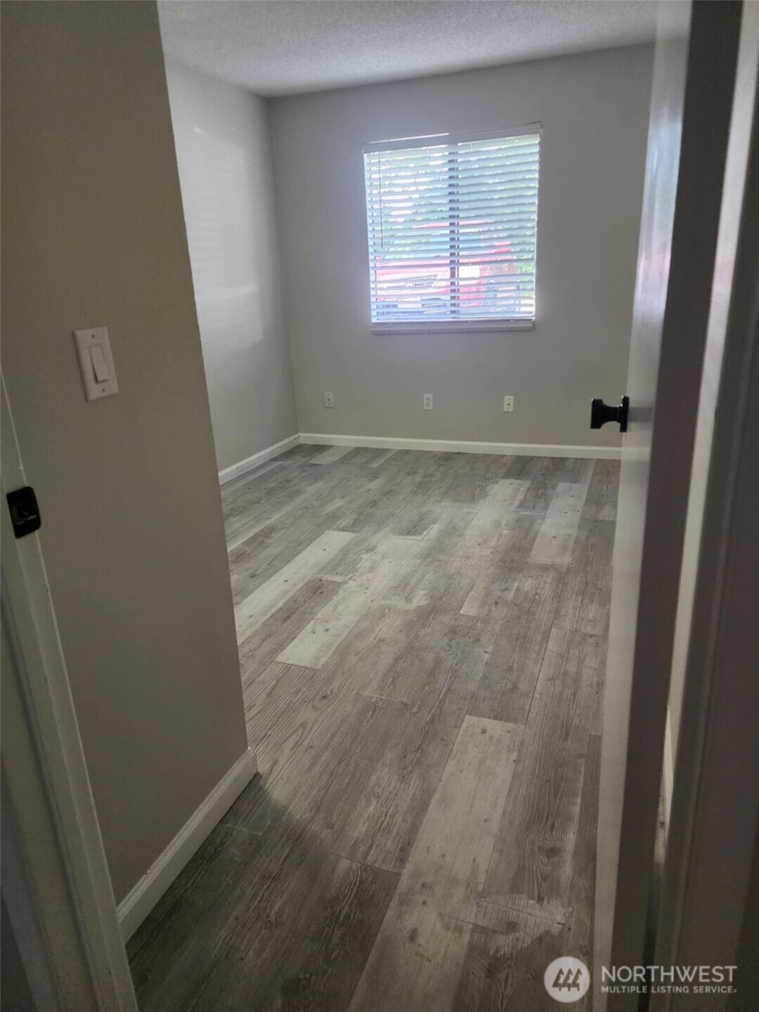 14510 124th Avenue Northeast, Unit B141 Kirkland, WA 98034 - Photo 14 of 17