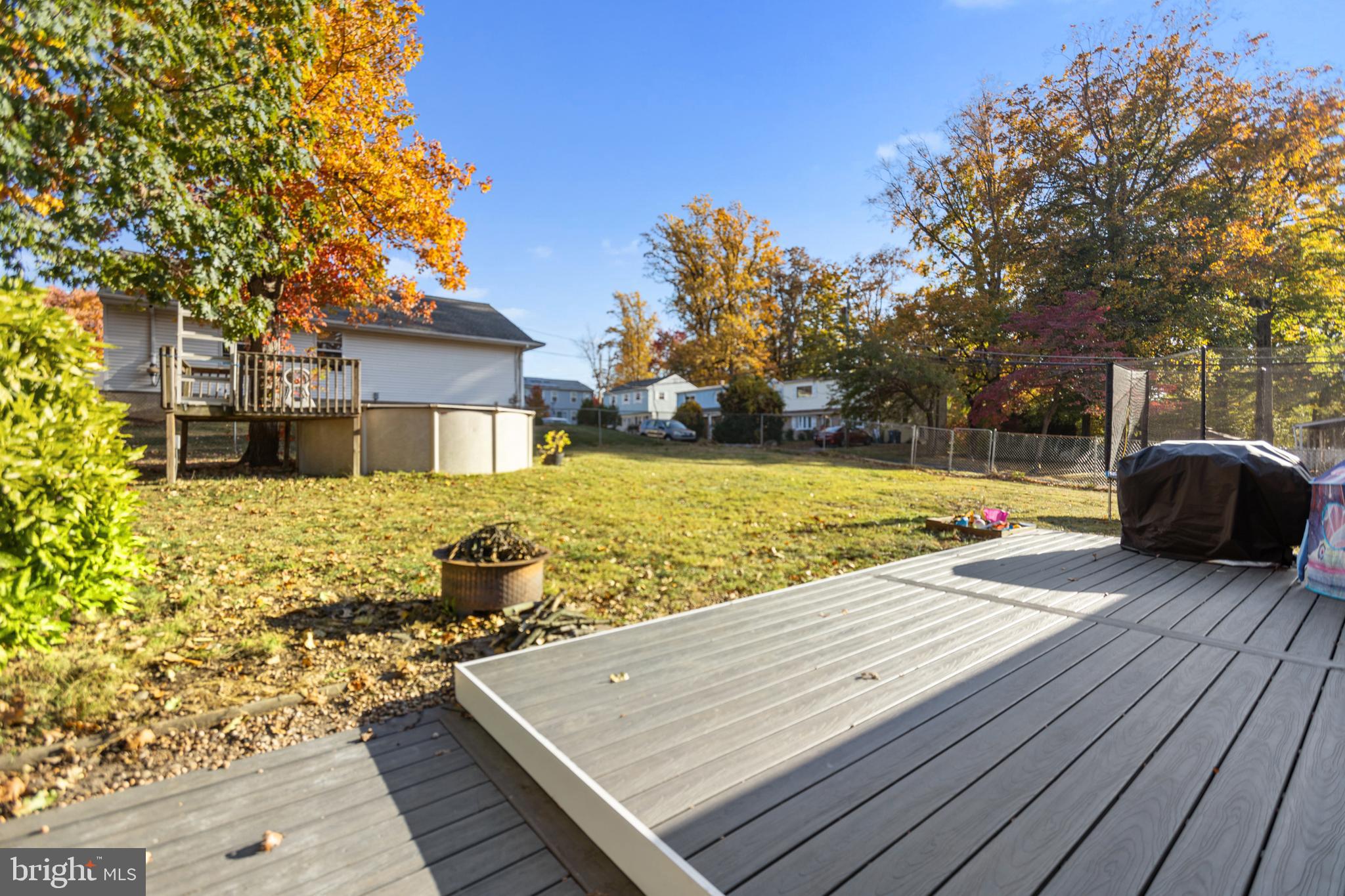 1801 North Hills Avenue Willow Grove, PA 19090 - Photo 16 of 20 a view of a patio with wooden floor