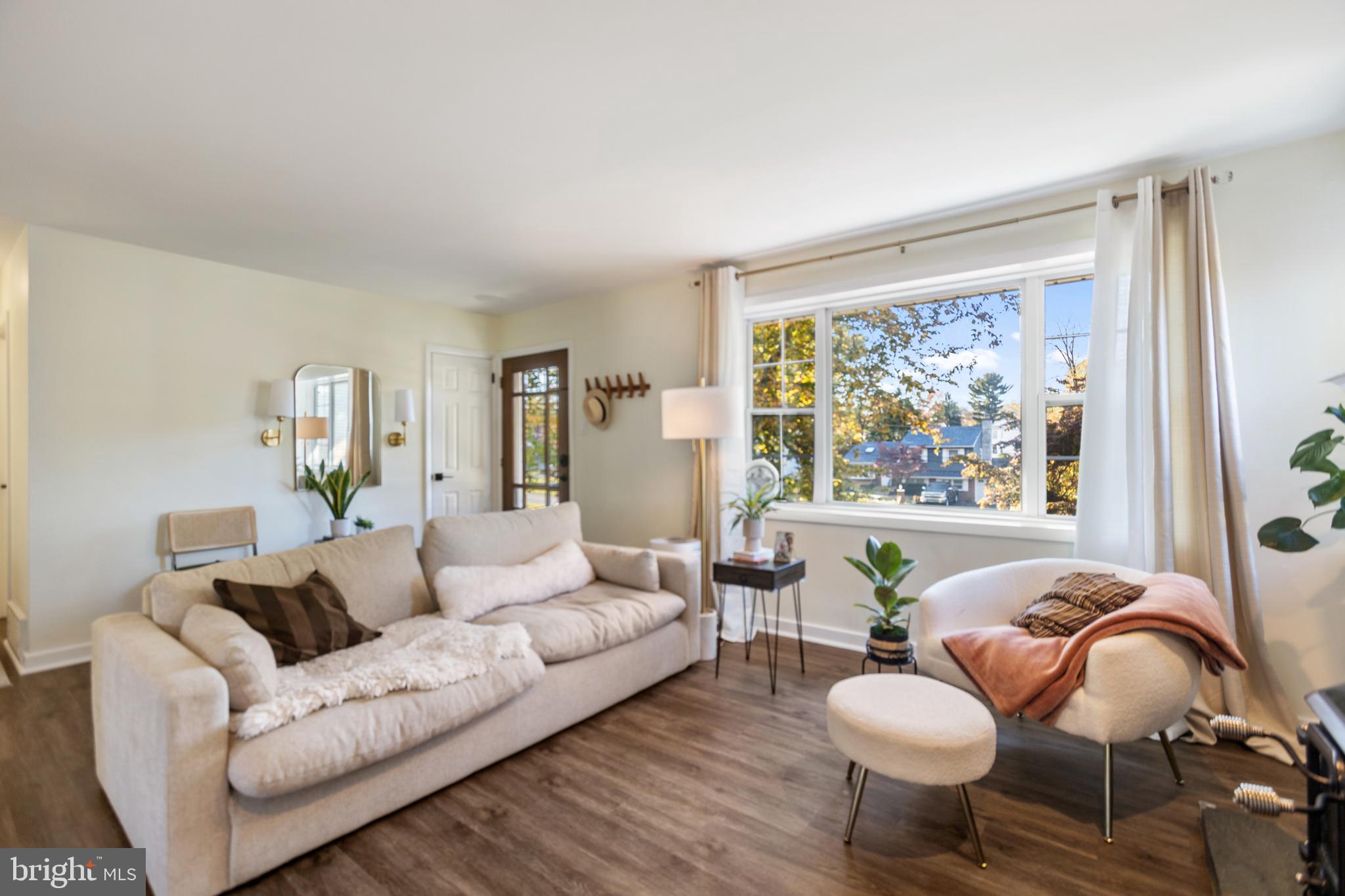 1801 North Hills Avenue Willow Grove, PA 19090 - Photo 5 of 20 a living room with furniture and a large window