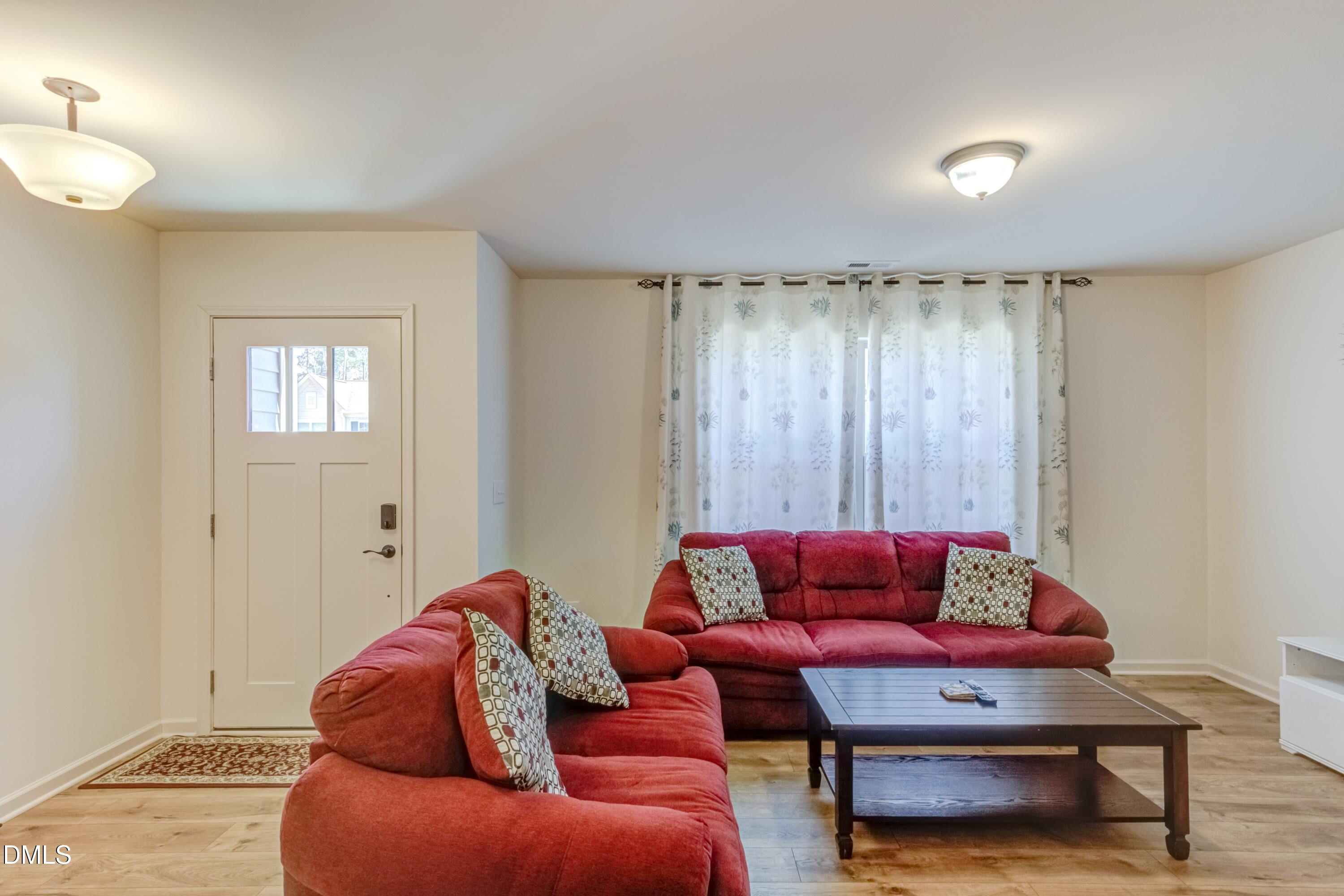 240 Spark Street Raleigh, NC 27606 - Photo 3 of 18 20240912032303826885000000-o