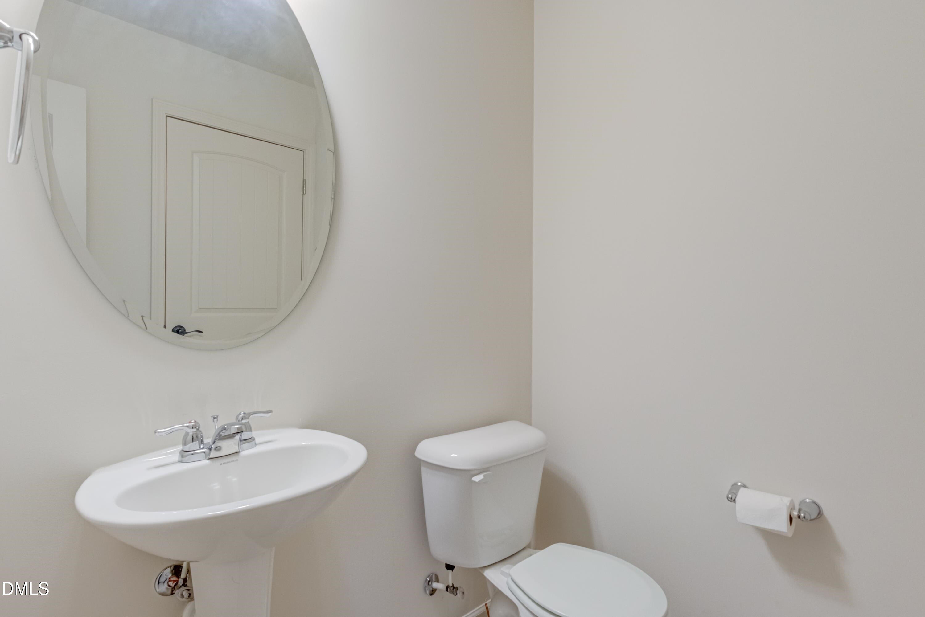 240 Spark Street Raleigh, NC 27606 - Photo 10 of 18 20240912032327965599000000-o